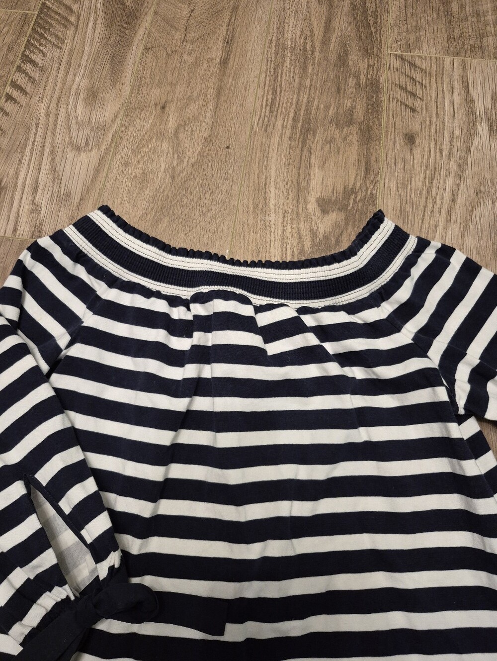 JCrew Women's Navy Nautical Coastal Striped Off Shoulder Blouse Size Small - Picture 3 of 8